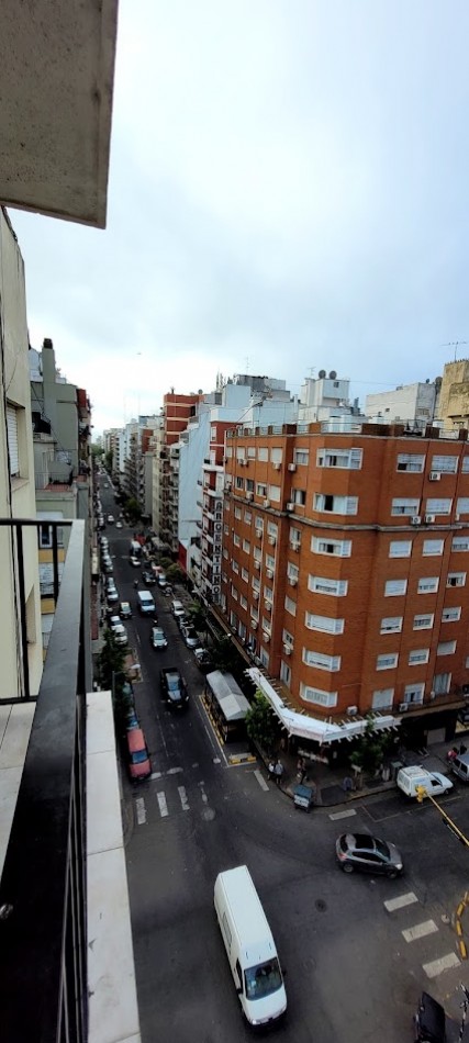 VENTA DEPARATAMENTO DE TRES AMBIENTES ZONA CENTRO 