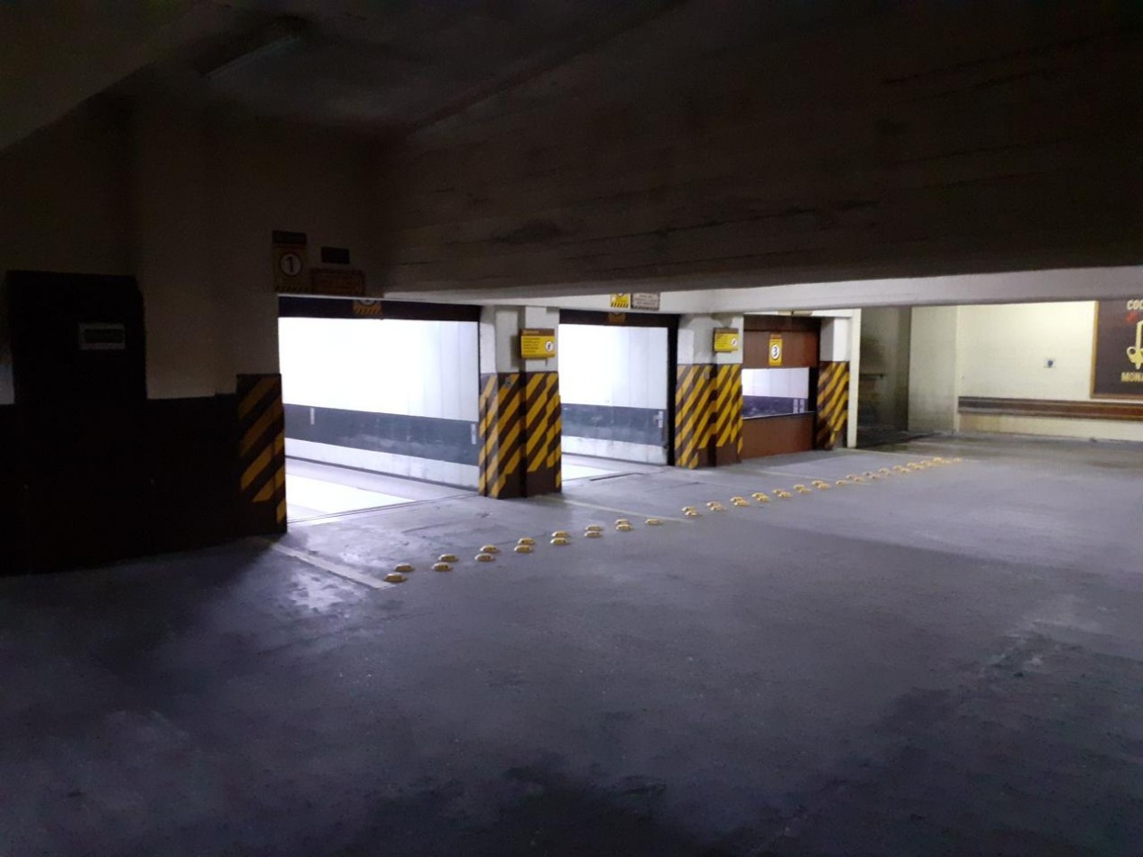 venta de cochera pleno centro de mar del plata excelente 