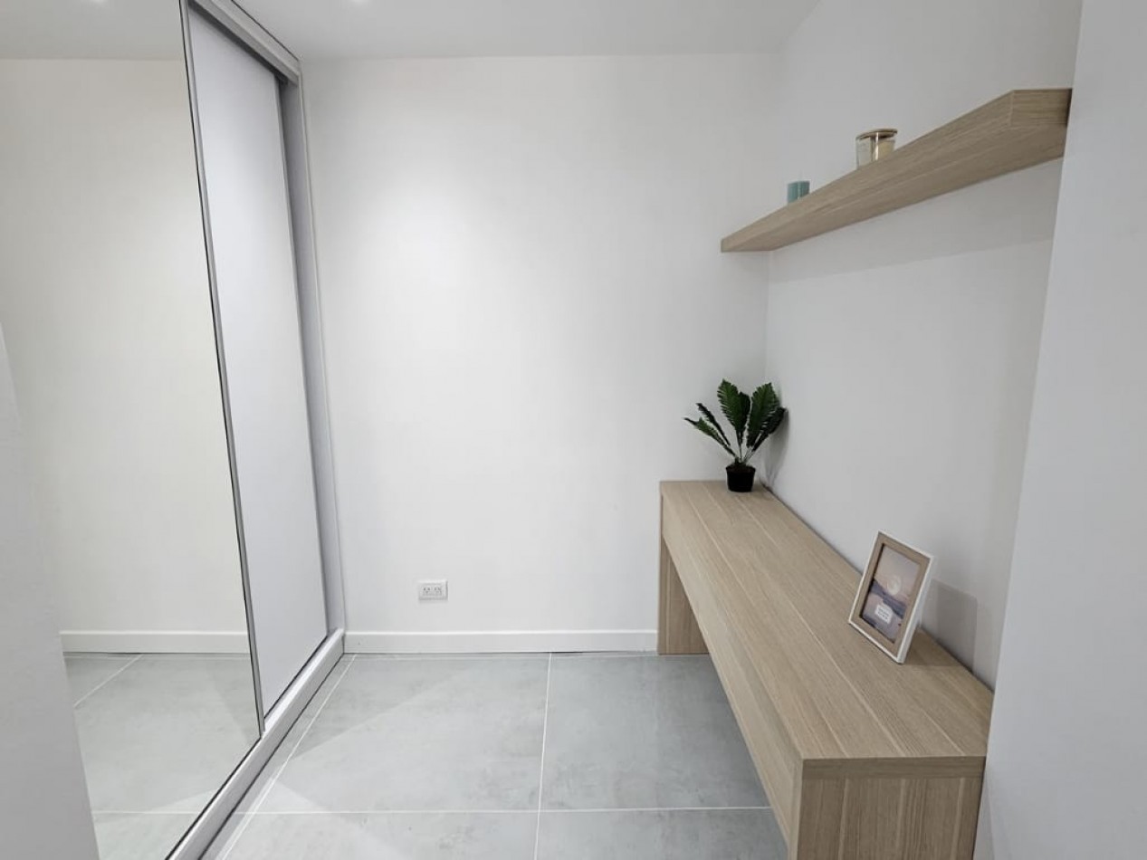 venta de 3 ambientes al frente con balcon a la calle 