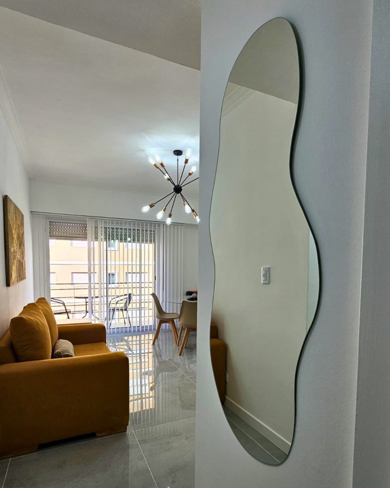 venta de 3 ambientes al frente con balcon a la calle 