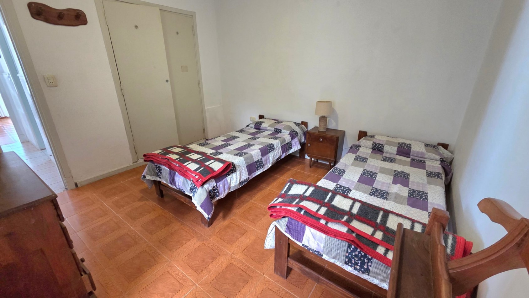 alquiler verano 2027 ph en la perla a pocas cuadras del mar 