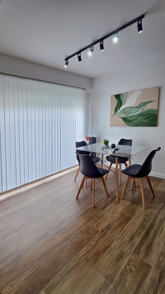 VENTA DE DEPARTAMENTO TOTALMENTE AMOBLADO Y RENOVADO | EXCELENTE UBICACION