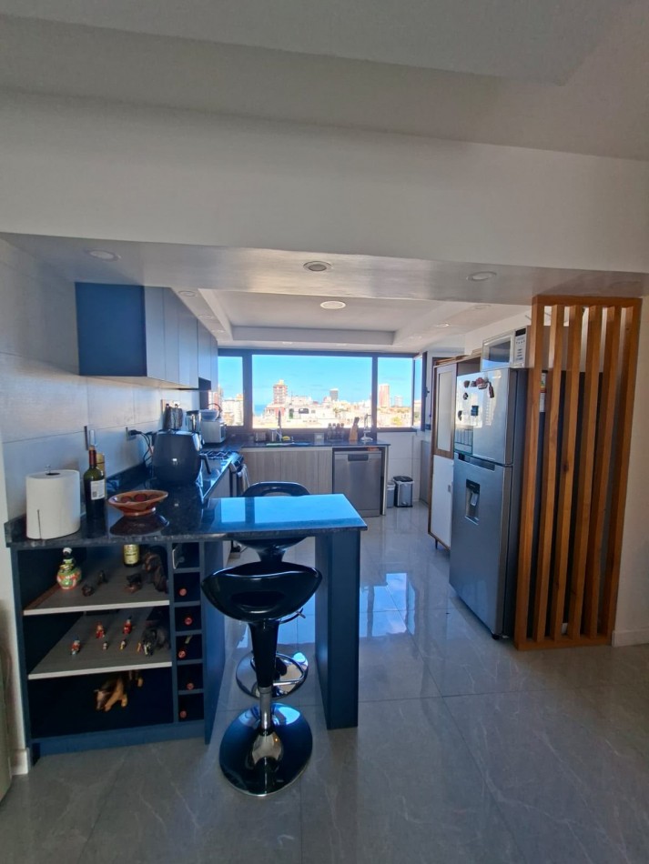 VENTA DE DEPARTAMENTO DE TRES AMBIENTES VISTA PANORAMICA CONN BALCON TERRAZA