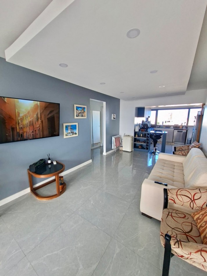 VENTA DE DEPARTAMENTO DE TRES AMBIENTES VISTA PANORAMICA CONN BALCON TERRAZA