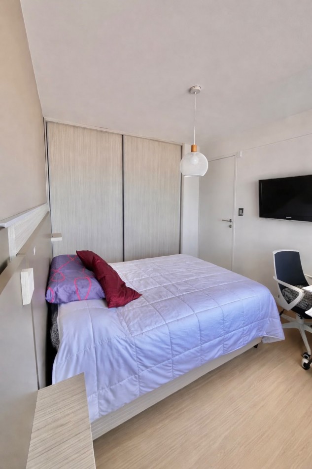 VENTA DE DEPARTAMENTO DE TRES AMBIENTES VISTA PANORAMICA CONN BALCON TERRAZA