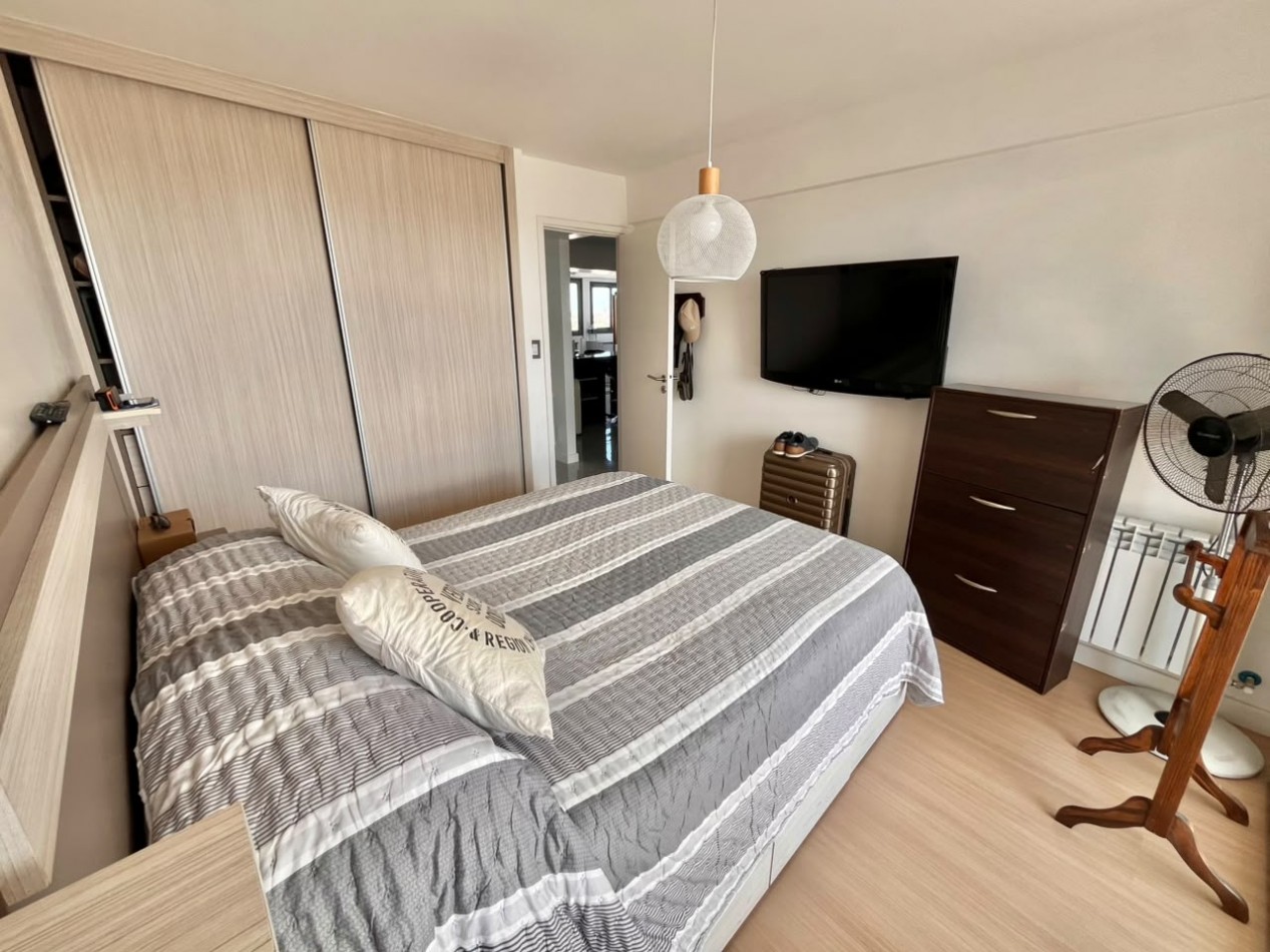 VENTA DE DEPARTAMENTO DE TRES AMBIENTES VISTA PANORAMICA CONN BALCON TERRAZA