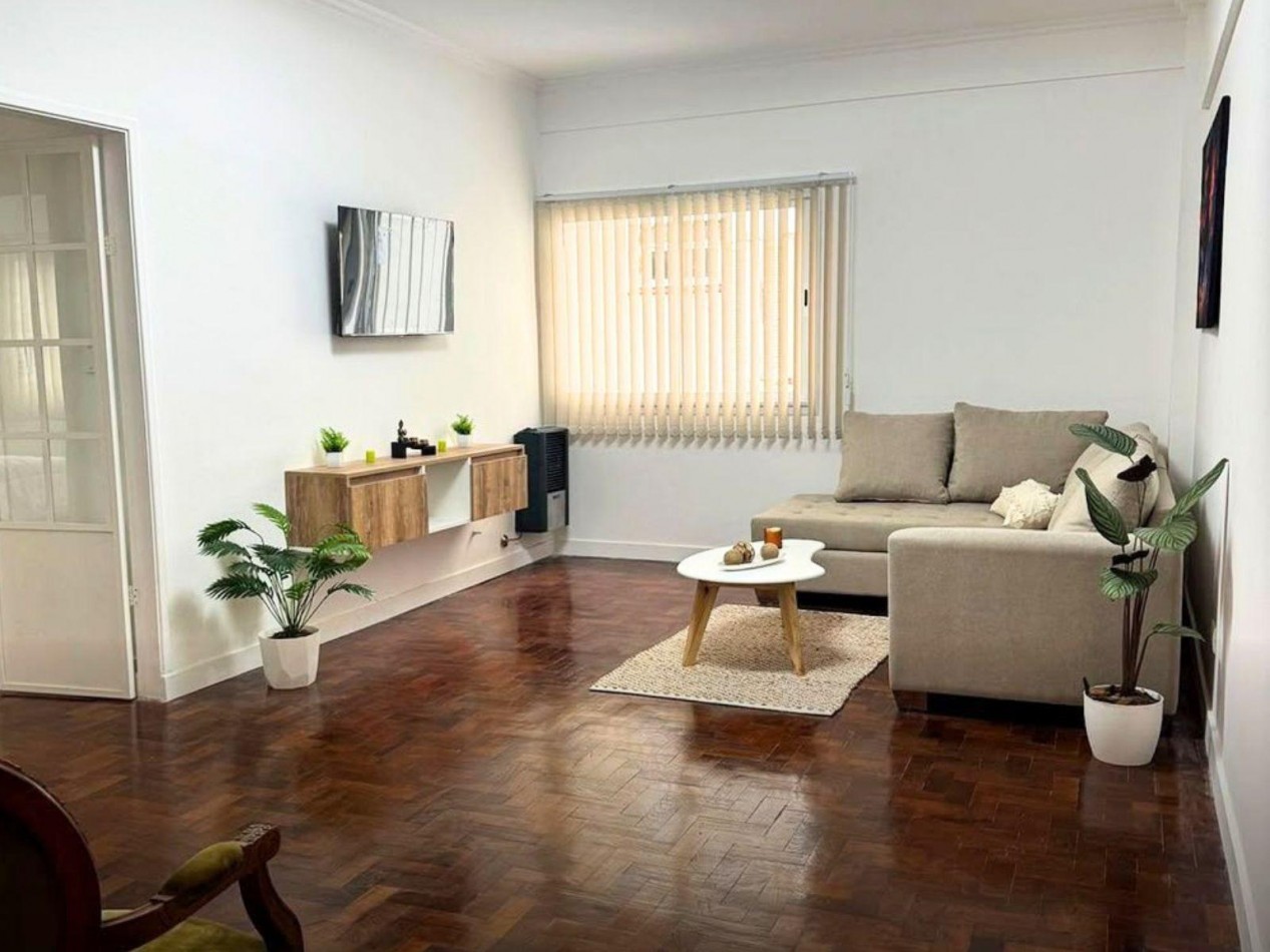 Venta departamento de 3 amb. reciclado, amoblado, Macrocentro, Mar del Plata
