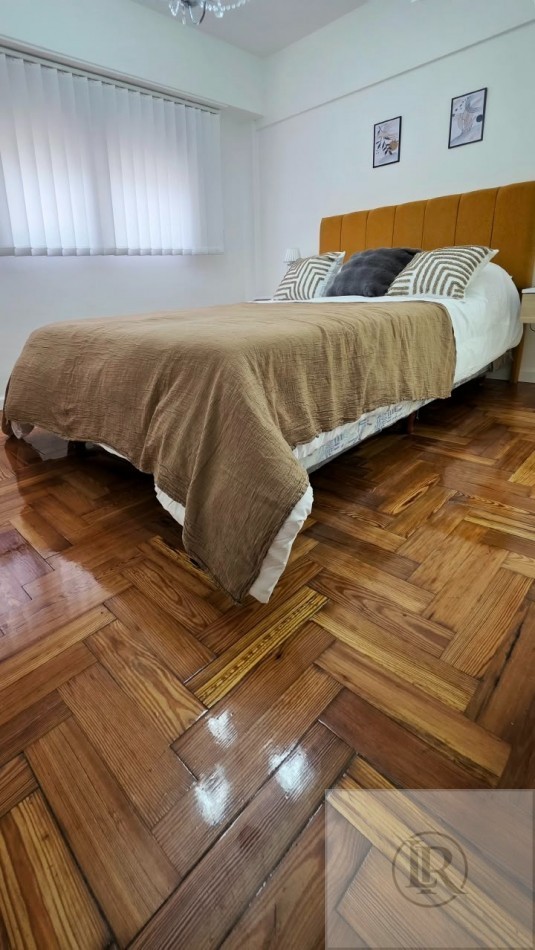 venta de dos ambientes al frente con dependencia y bhalcon a la calle 