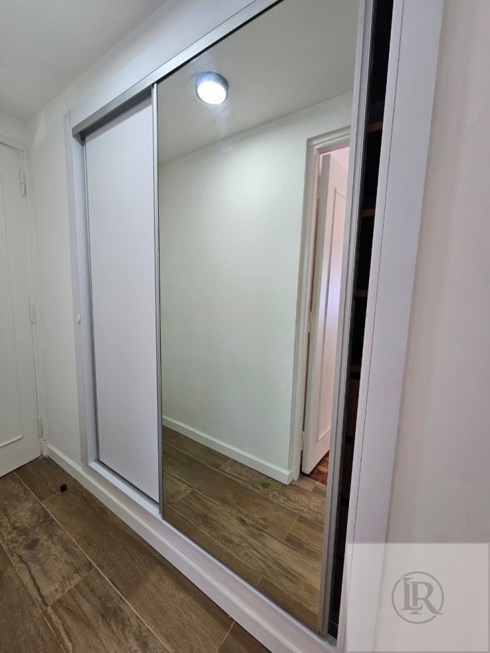 venta departamento dos ambientes al frente con balcon y parrilla 