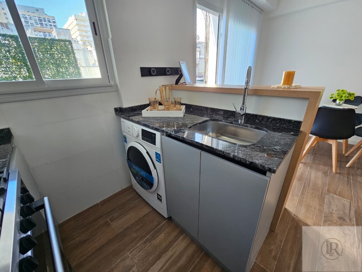 venta departamento dos ambientes al frente con balcon y parrilla 