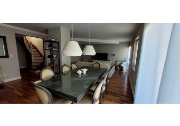  VENTA DE DEPARTAMENTO -4 AMB - EXCLUSIVO CON QUINCHO Y TERRAZA PROPIA 