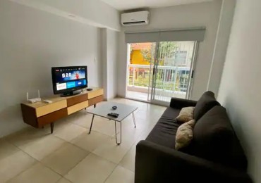 venta de excelente  departamento de dos ambientes en plena zona del shopping Aldrey 