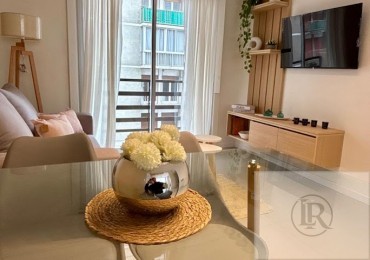 VENTA DE 3 AMBIENTES CON DEPENDENCIA TOTALMENTE RECICLADO Y AMOBLADO 