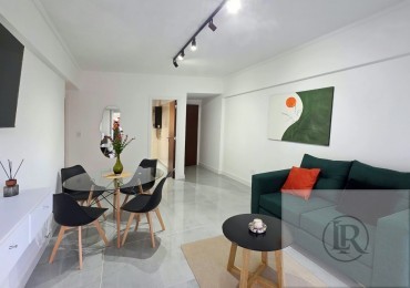 venta de tres ambientes con balcon al frente y cochera fija 